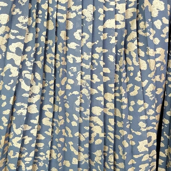 *KAARI‎ BLUE Animal Print Pleated Midi Skirt Size 14 - Picture 3 of 8